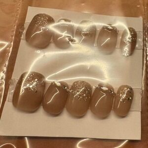 Press On Nails Beige Gold Glitter Accents‎ Almond Shape Full Cover Manicure